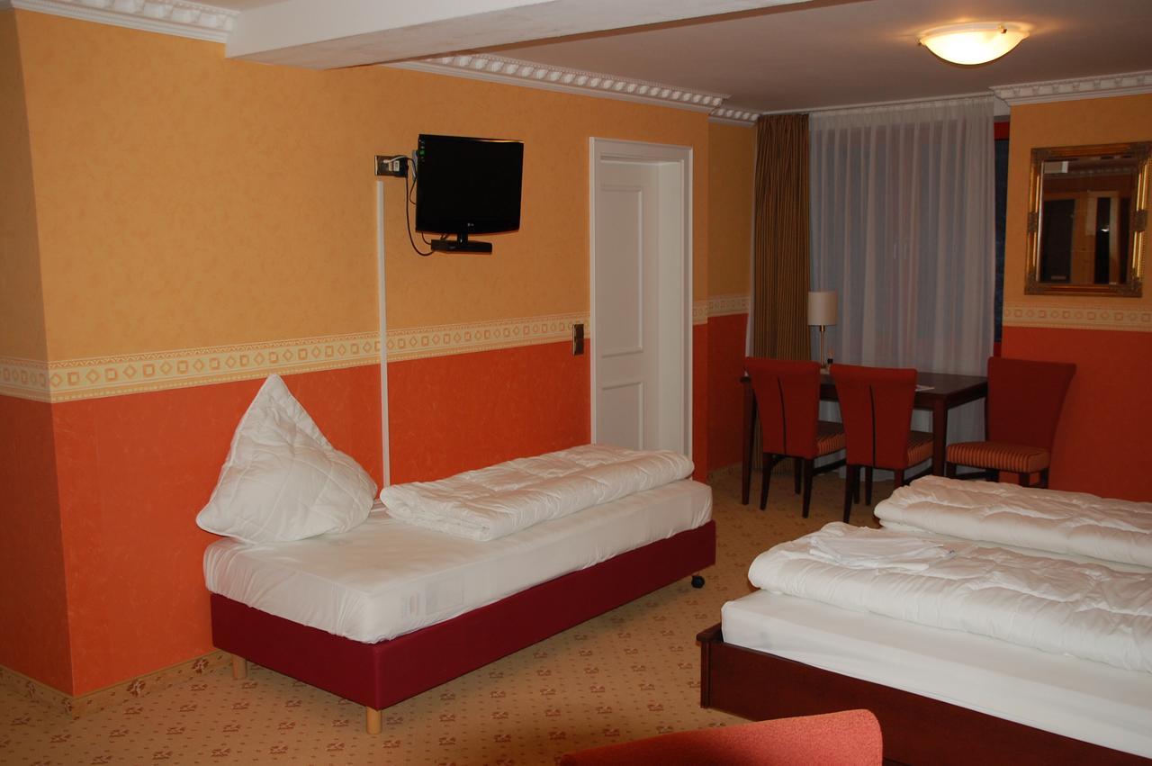 Kegel Tanz Palast Winterberg Hotel Ngoại thất bức ảnh