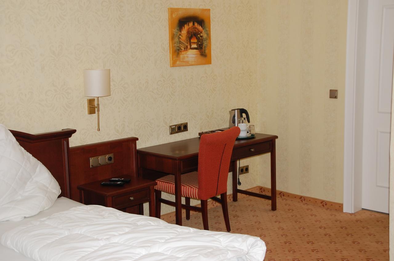 Kegel Tanz Palast Winterberg Hotel Ngoại thất bức ảnh